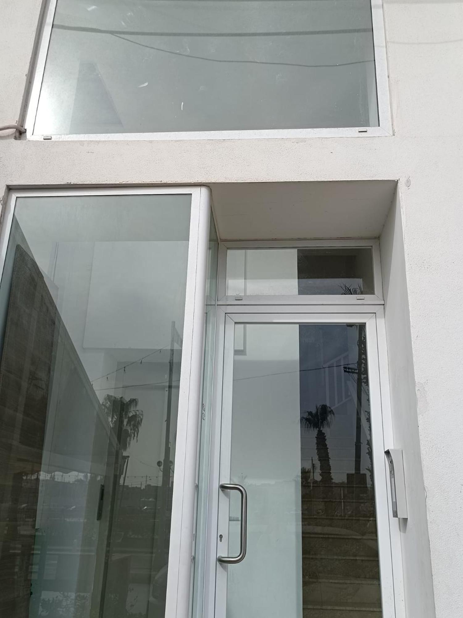 Seafront Beautifully Furnished 2 Bedrooms Gogzr-3 Gzira Εξωτερικό φωτογραφία